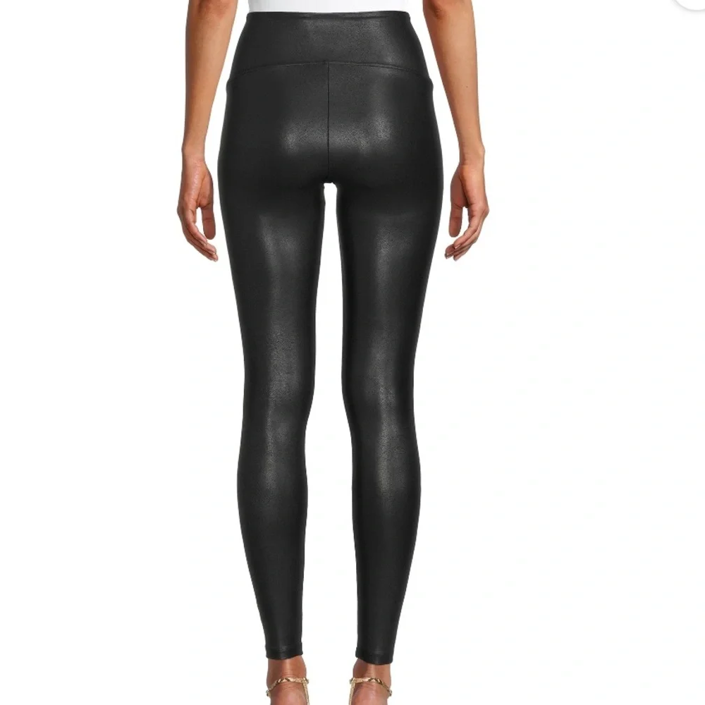 NWT High Rise FAUX Leather Skinny leggings - Picture 4 of 7